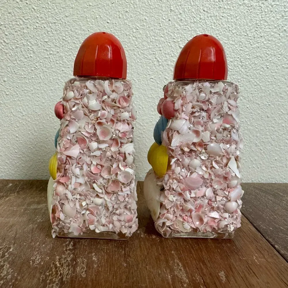 Vintage‎ MCM Anchor Hocking Glass Sea Shell Salt and Pepper Shakers INDIANA